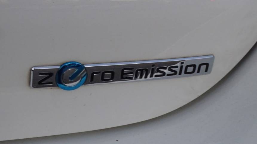 2013 Nissan LEAF 1N4AZ0CP5DC412010