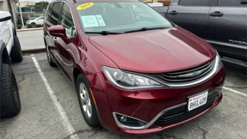 2018 Chrysler Pacifica 2C4RC1H74JR168608