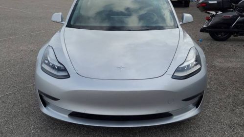 2018 Tesla Model 3 5YJ3E1EA3JF039898