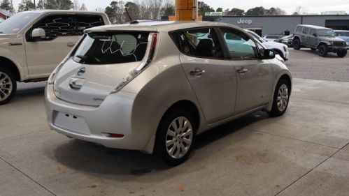 2015 Nissan LEAF 1N4AZ0CP0FC332858