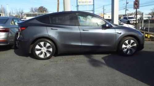2020 Tesla Model Y 5YJYGDEE0LF047514