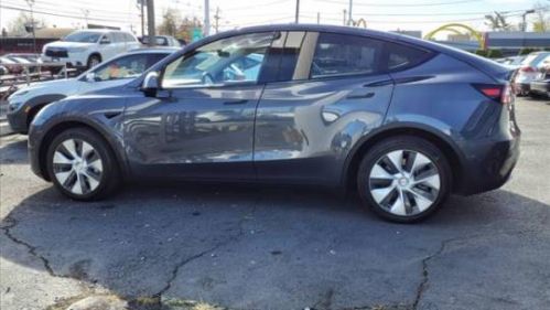 2020 Tesla Model Y 5YJYGDEE0LF047514
