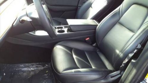 2020 Tesla Model Y 5YJYGDEE0LF047514
