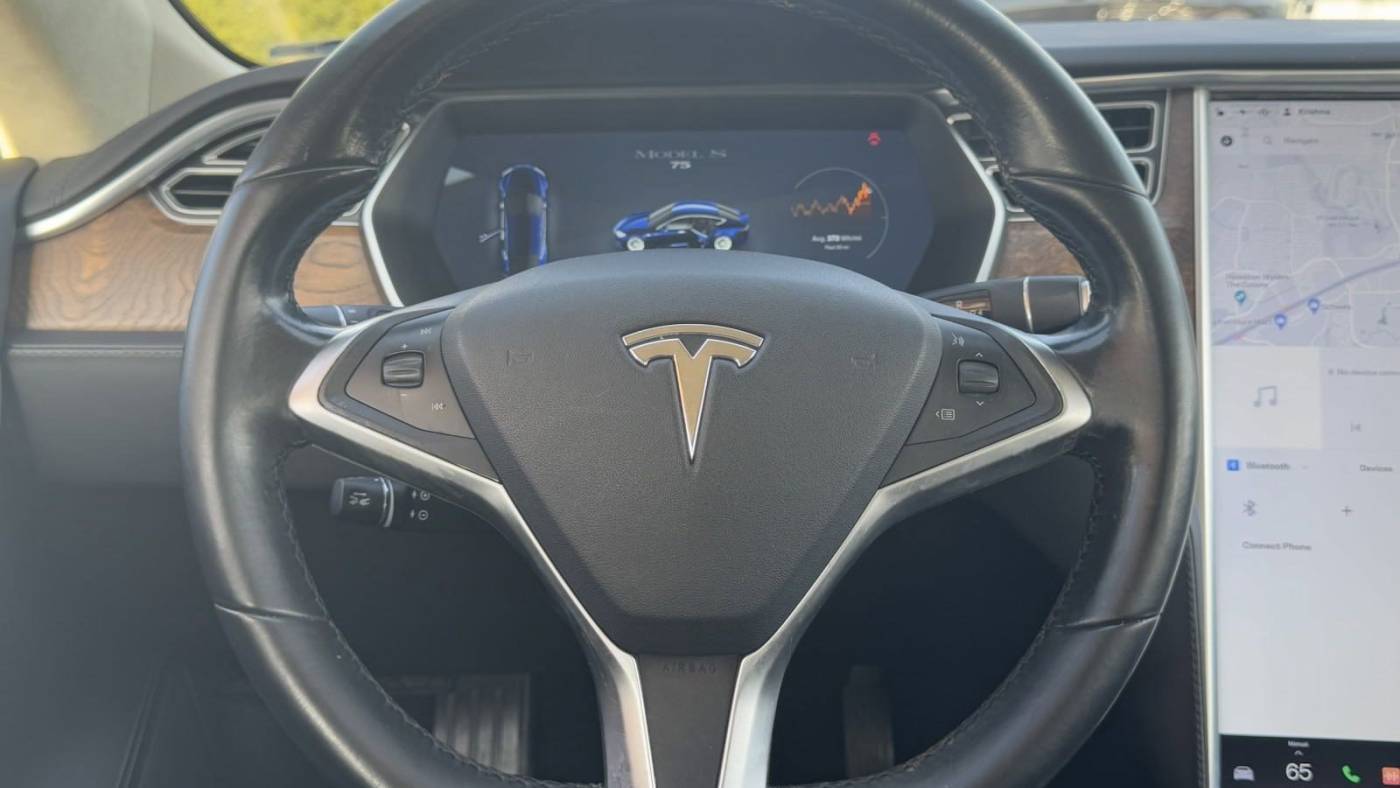 2016 Tesla Model S 5YJSA1E12GF148403