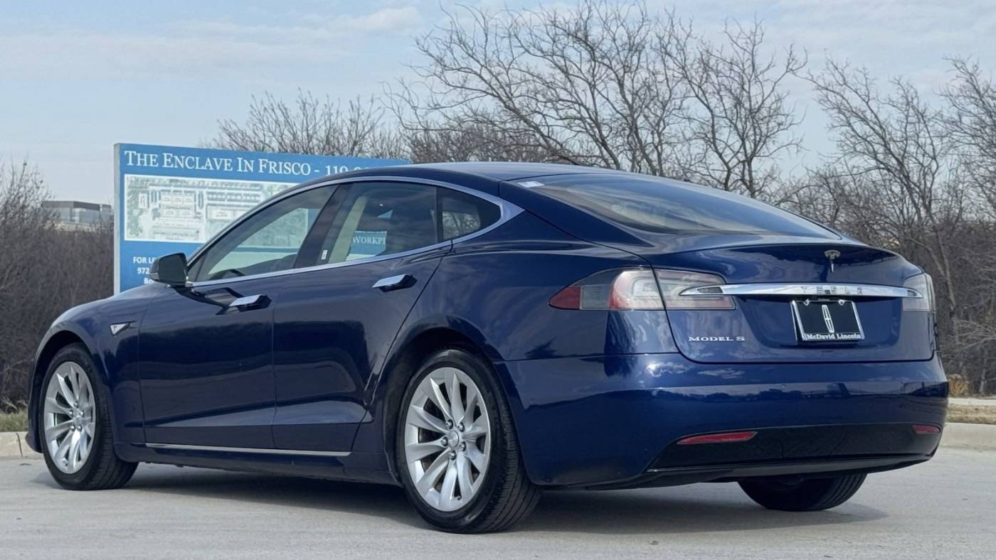 2016 Tesla Model S 5YJSA1E12GF148403