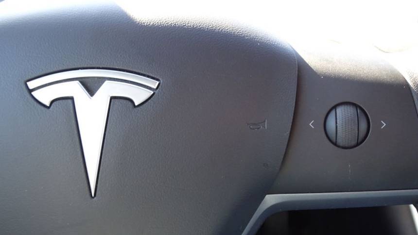 2020 Tesla Model 3 5YJ3E1EB1LF786931