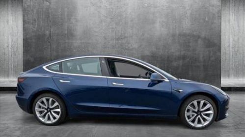 2018 Tesla Model 3 5YJ3E1EA2JF009887