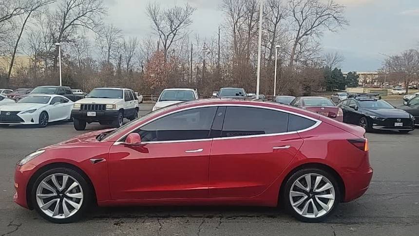 2018 Tesla Model 3 5YJ3E1EB4JF117145