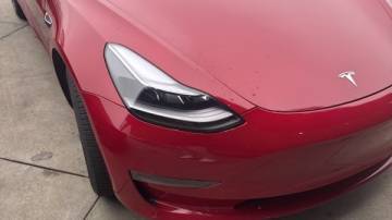 2018 Tesla Model 3 5YJ3E1EB8JF099670