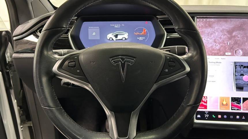 2018 Tesla Model X 5YJXCDE22JF089385