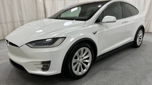 2018 Tesla Model X 5YJXCDE22JF089385