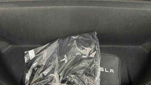 2018 Tesla Model X 5YJXCDE22JF089385