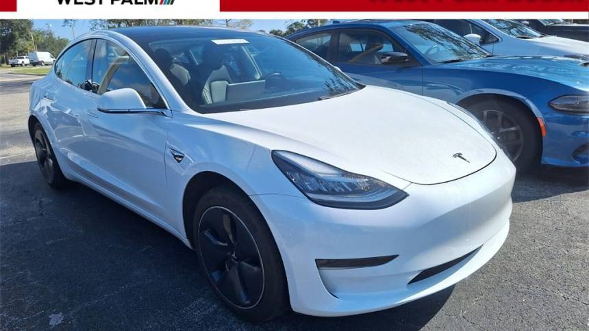 2018 Tesla Model 3 5YJ3E1EA7JF035093