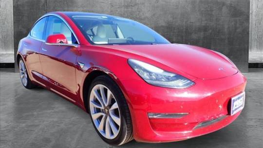 2018 Tesla Model 3 5YJ3E1EB4JF100720