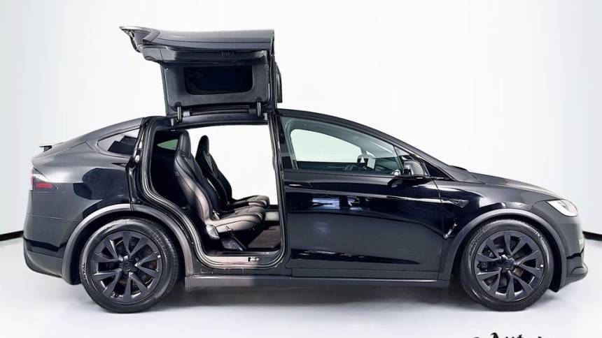 2023 Tesla Model X 7SAXCBE63PF375247