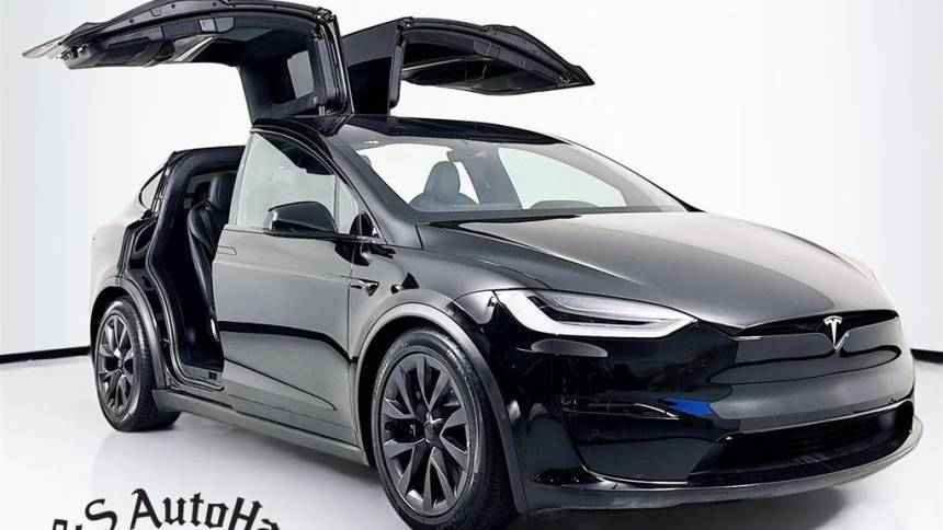 2023 Tesla Model X 7SAXCBE63PF375247