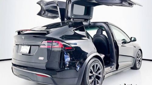 2023 Tesla Model X 7SAXCBE63PF375247