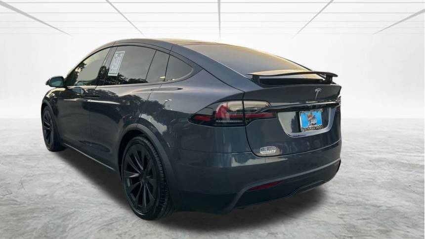 2022 Tesla Model X 7SAXCDE55NF364931