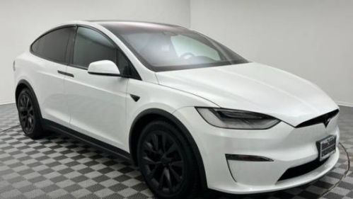 2022 Tesla Model X 7SAXCBE60NF338833