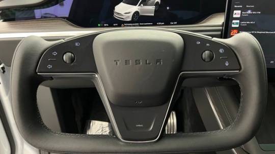 2023 Tesla Model X 7SAXCDE52PF370057