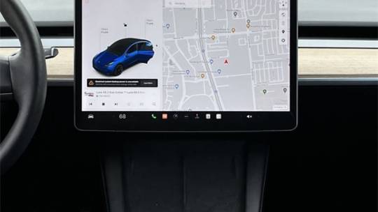 2021 Tesla Model Y 5YJYGAEE1MF256406