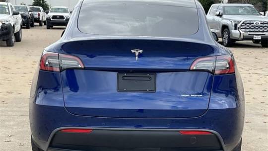 2021 Tesla Model Y 5YJYGAEE1MF256406