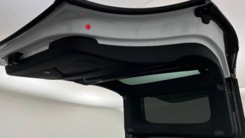 2023 Tesla Model X 7SAXCDE52PF370057