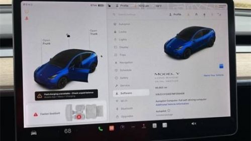 2021 Tesla Model Y 5YJYGAEE1MF256406