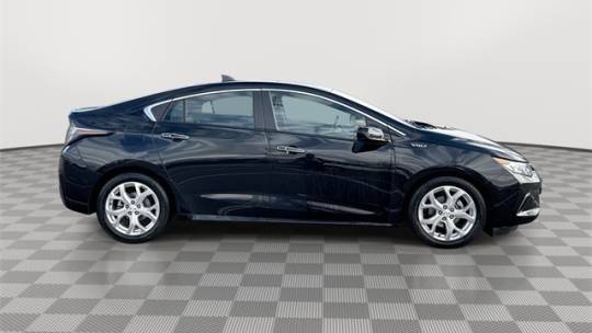 2017 Chevrolet VOLT 1G1RB6S56HU106561