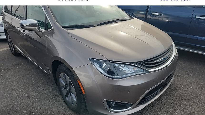 2018 Chrysler Pacifica 2C4RC1N73JR213722