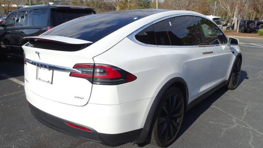 2019 Tesla Model X 5YJXCBE2XKF160550