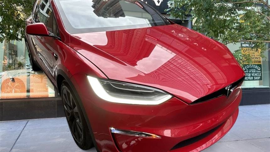 2022 Tesla Model X 7SAXCDE50NF350418