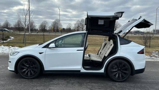 2023 Tesla Model X 7SAXCDE54PF385742