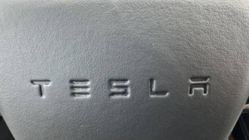 2023 Tesla Model X 7SAXCDE54PF385742