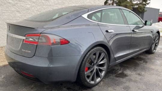 2020 Tesla Model S 5YJSA1E44LF393479