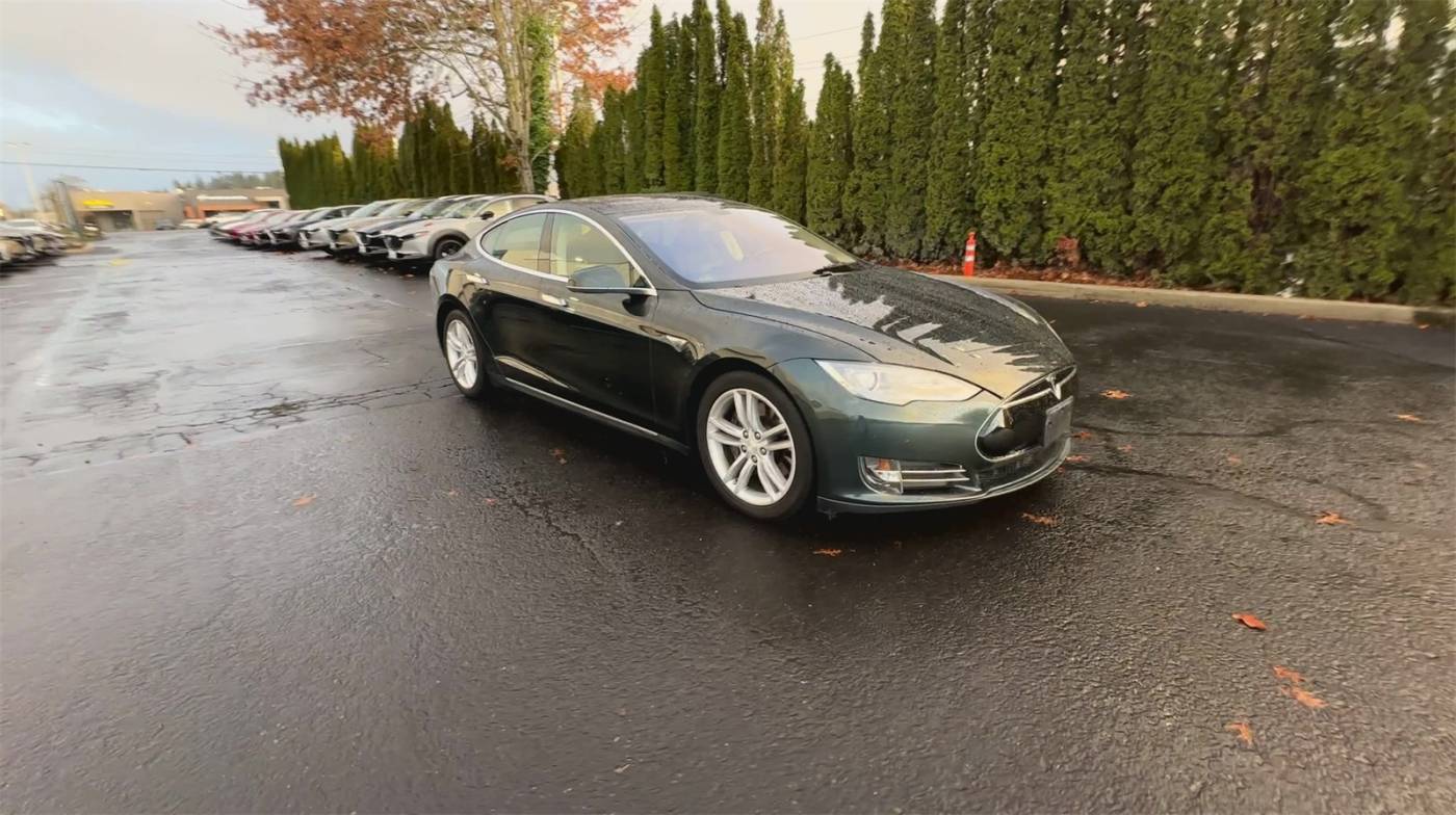 2013 Tesla Model S 5YJSA1CN0DFP24863