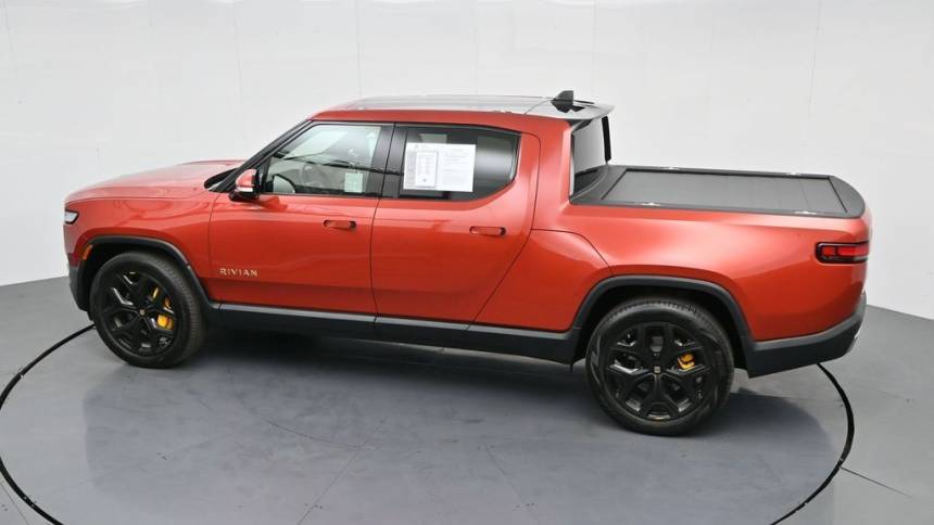 2022 Rivian R1T 7FCTGAAA1NN011342