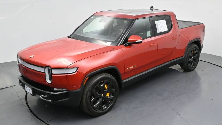 2022 Rivian R1T 7FCTGAAA1NN011342