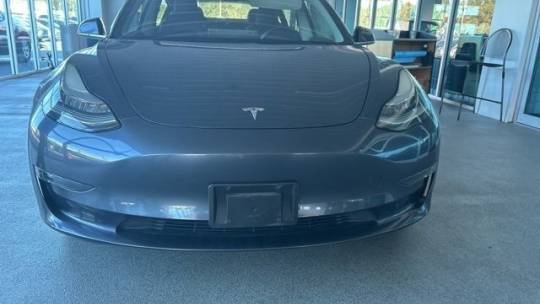 2019 Tesla Model 3 5YJ3E1EB8KF231117