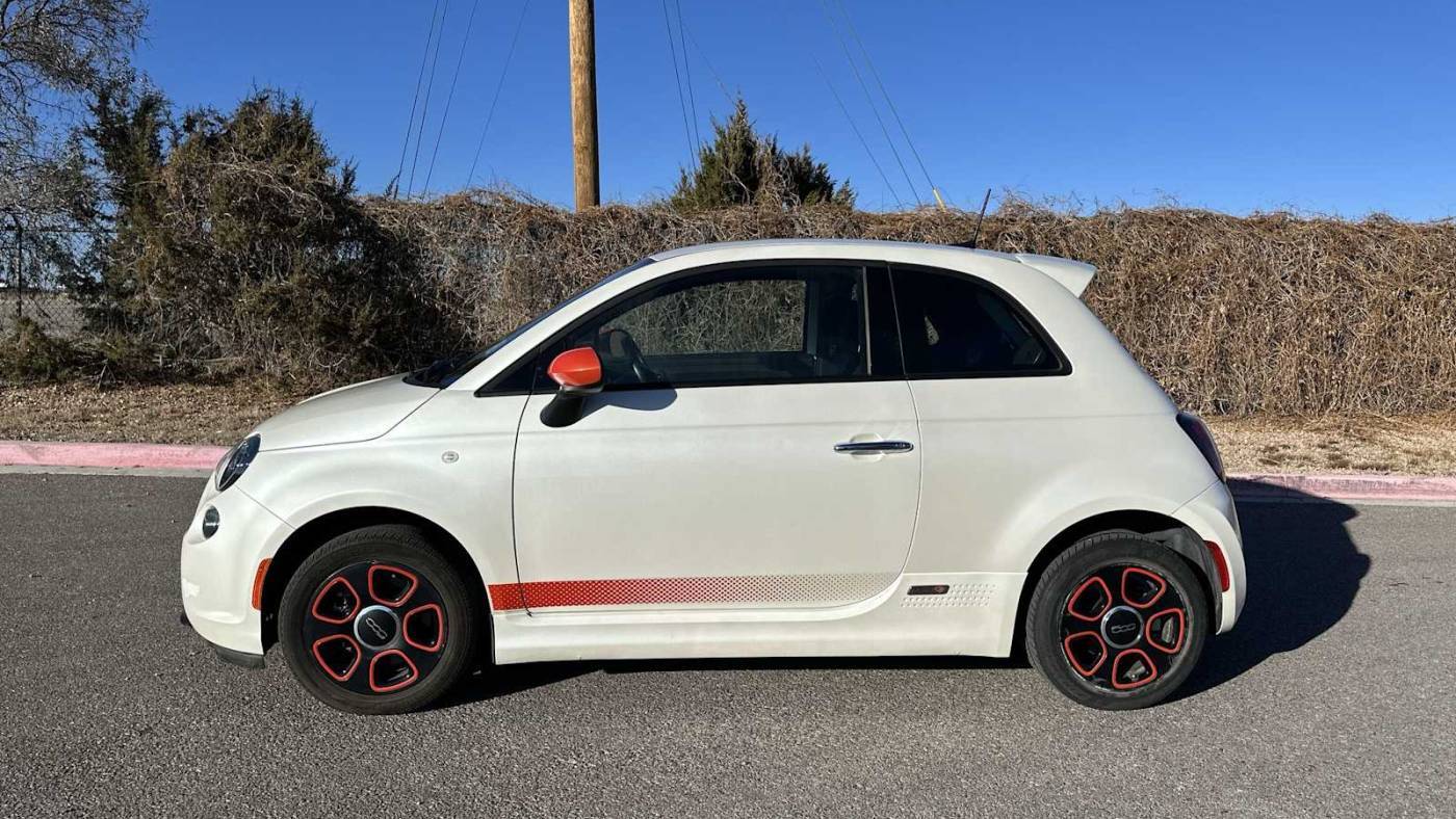 2018 Fiat 500e 3C3CFFGE3JT362526