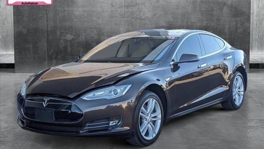 2013 Tesla Model S 5YJSA1BG7DFP09182