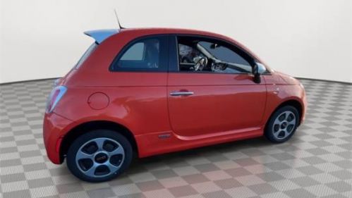 2017 Fiat 500e 3C3CFFGE8HT647975