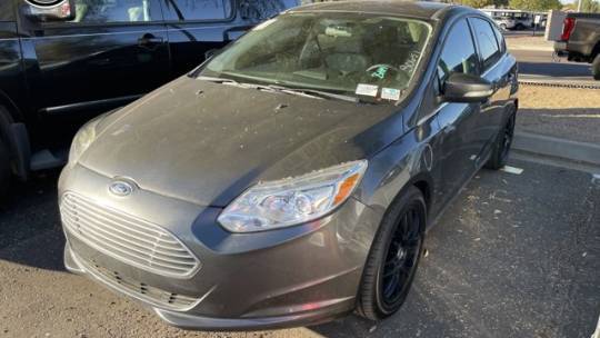 2016 Ford Focus 1FADP3R44GL221376