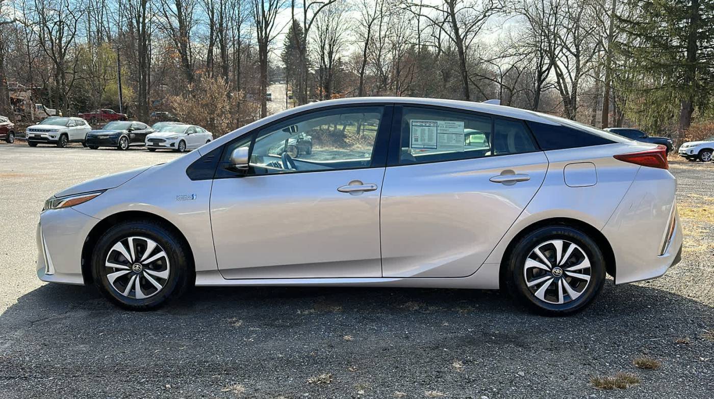 2017 Toyota Prius Prime JTDKARFP8H3025303