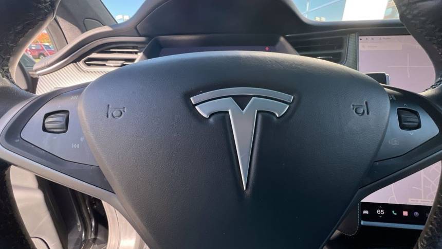 2020 Tesla Model X 5YJXCDE48LF233588