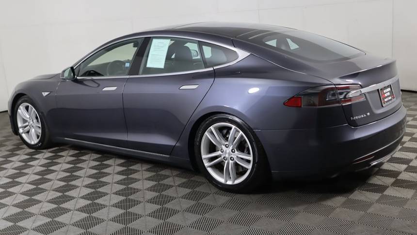 2015 Tesla Model S 5YJSA1H23FFP78353