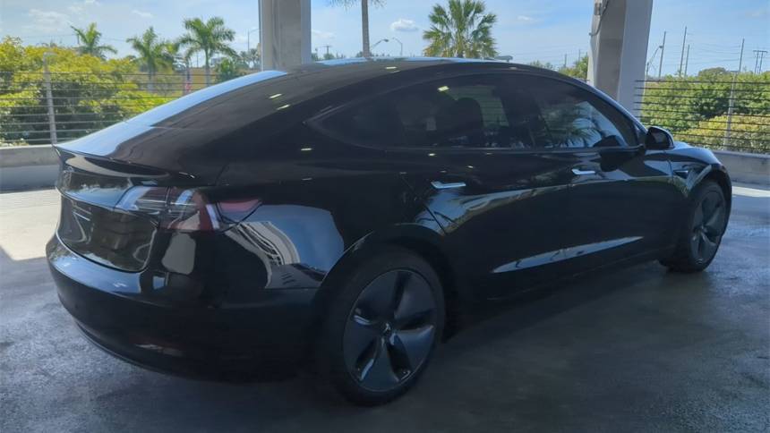 2018 Tesla Model 3 5YJ3E1EA4JF033026