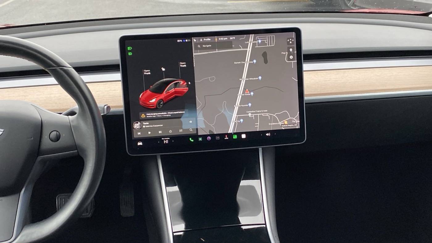 2018 Tesla Model 3 5YJ3E1EB7JF104910