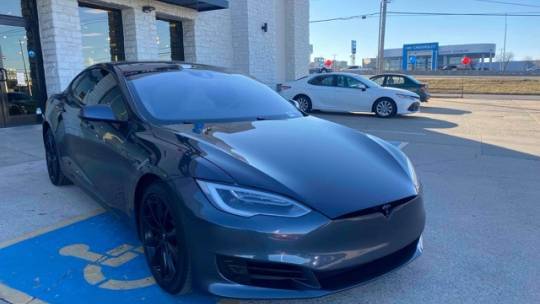 2016 Tesla Model S 5YJSA1E22GF153531