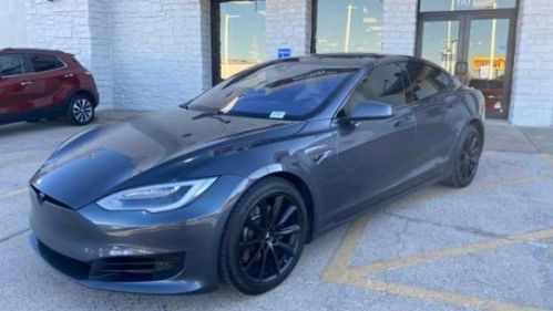 2016 Tesla Model S 5YJSA1E22GF153531